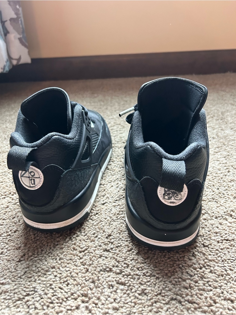 Jordan Spizike Low- Big Boys grade school - Picture 4 of 10